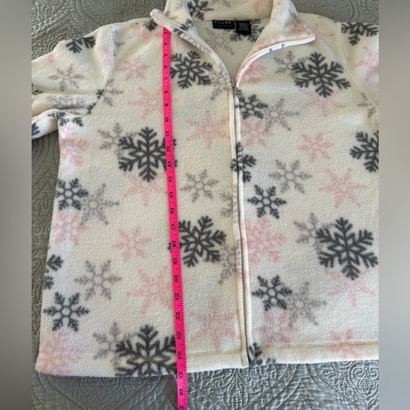 C & B Sport Croft & Barrow snowflake jacket size medium white gray & pink - Picture 5 of 8